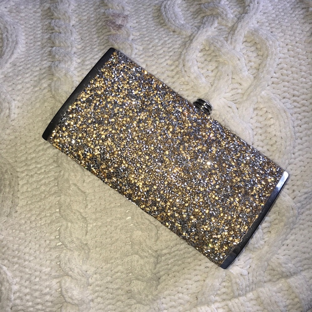 Sparkly clutch